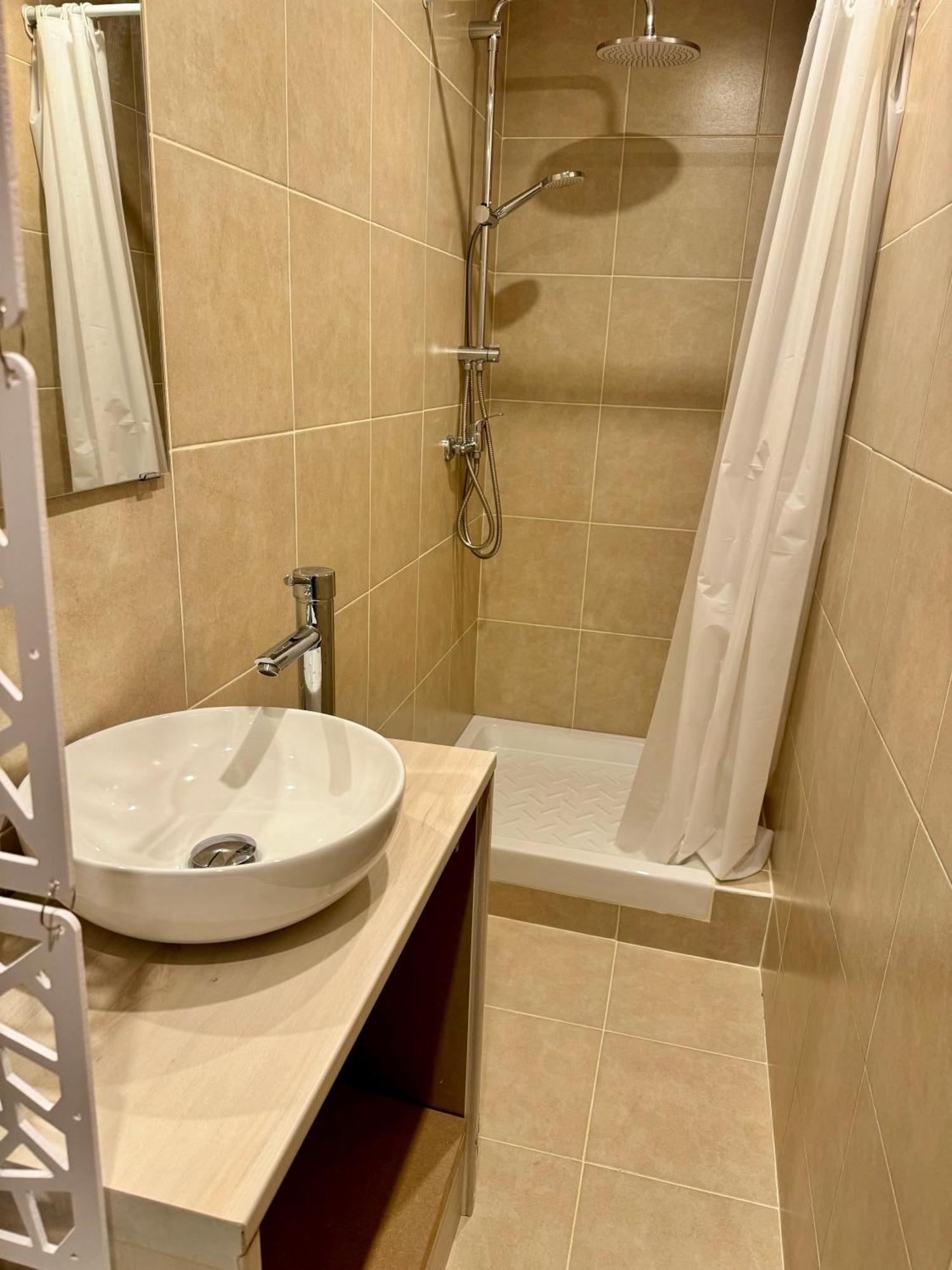 Appartement Lumineux Et Renove Pres De Montmartre "Amelie" Paryż Zewnętrze zdjęcie